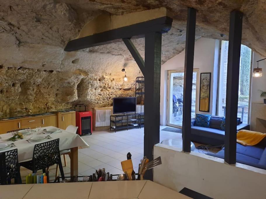 Maison Troglodytique Doue La Fontaine エクステリア 写真